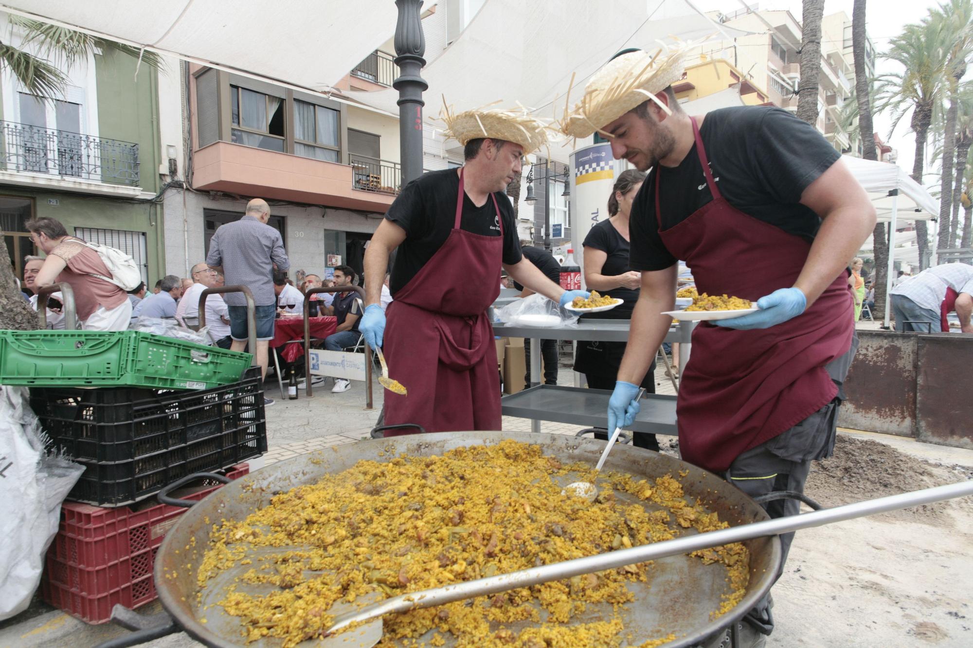 El Grau de Castelló celebra su paella popular por Sant Pere