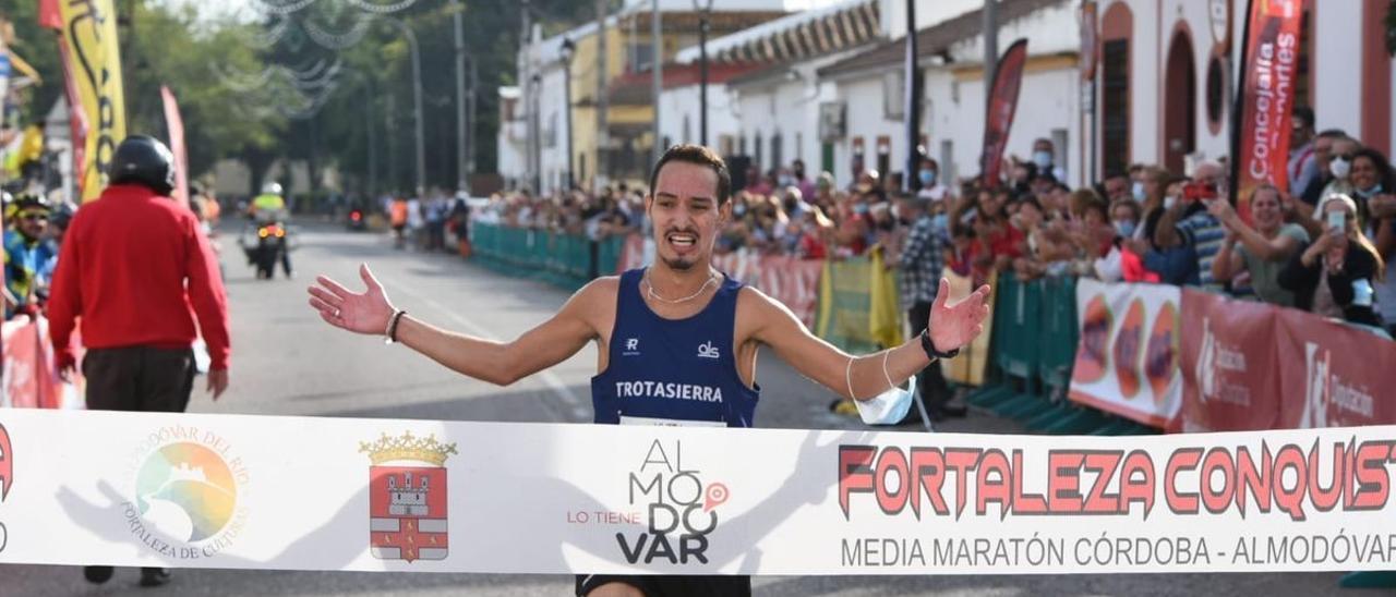 Antonio Montero, ganador de la pasada edición de la Media Córdoba-Almodóvar.