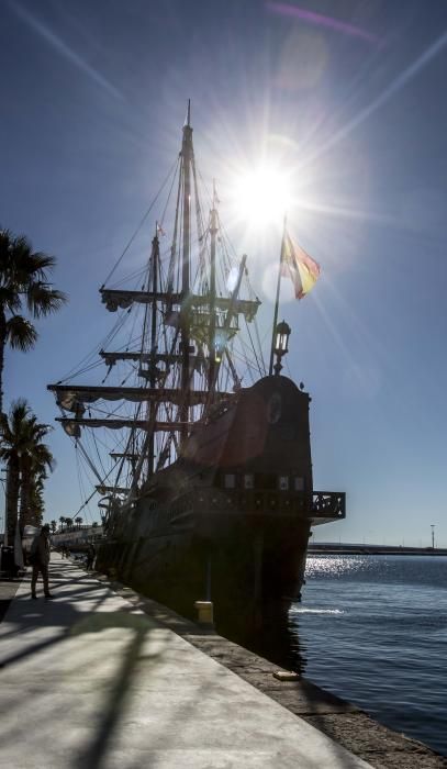 Así es la réplica de los galeones del siglo XVI atracada en Alicante