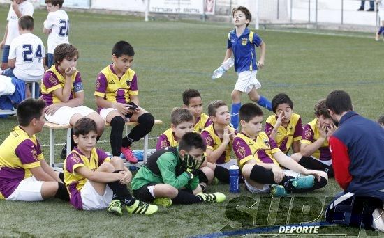 FÚTBOL BASE: Un día en Los Silos