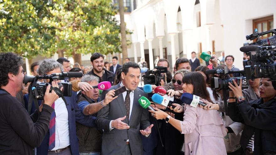 Juanma Moreno diseña cambios en el Gobierno andaluz ante el fantasma del desgaste político