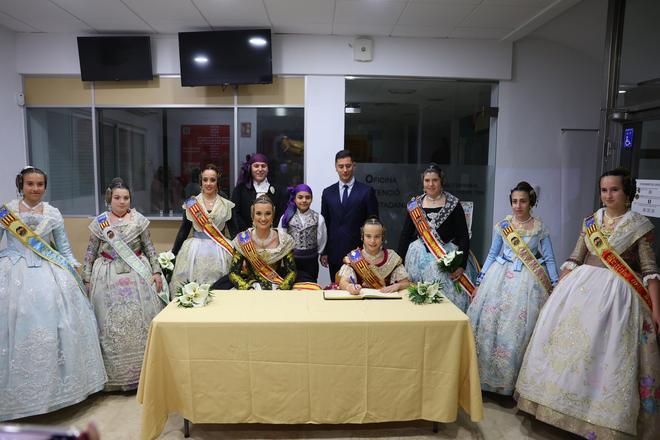 La falla de Montserrat recibe a Berta y Lucía