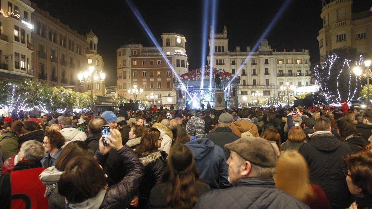 Las Tendillas vivió la Nochevieja &quot;más multitudinaria en 15 años&quot;