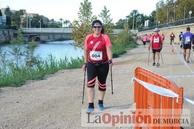 Marcha Nórdica en la mota del río Segura