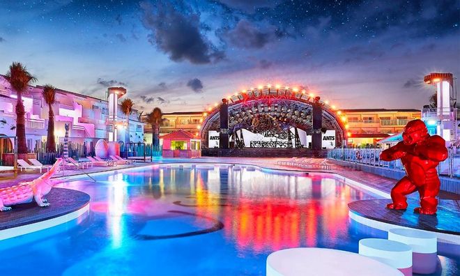 Ushuaïa Ibiza Beach Hotel