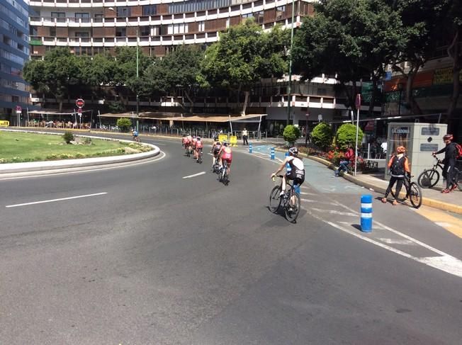 El triatlón se apodera de Las Palmas de Gran Canaria