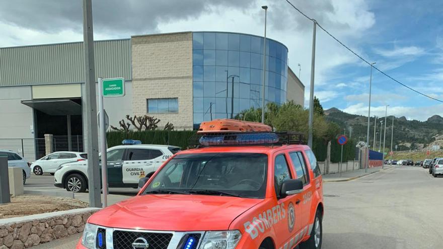 Guardia Civil y bomberos, en el Real.