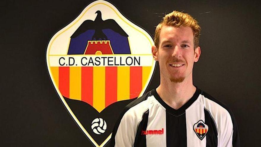 Ximo Forner renueva por una temporada con el CD Castellón