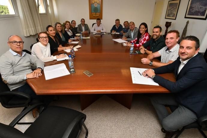 28/03/2020 VECINDARIO. SANTA LUCIA DE TIRAJANA.   Primer día de trabajo de los ediles del nuevo Pacto de Gobierno. Fotógrafa: YAIZA SOCORRO.  | 02/03/2020 | Fotógrafo: Yaiza Socorro