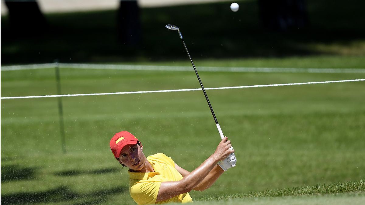 Carlota Ciganda, durante la competición de golf en Tokio.