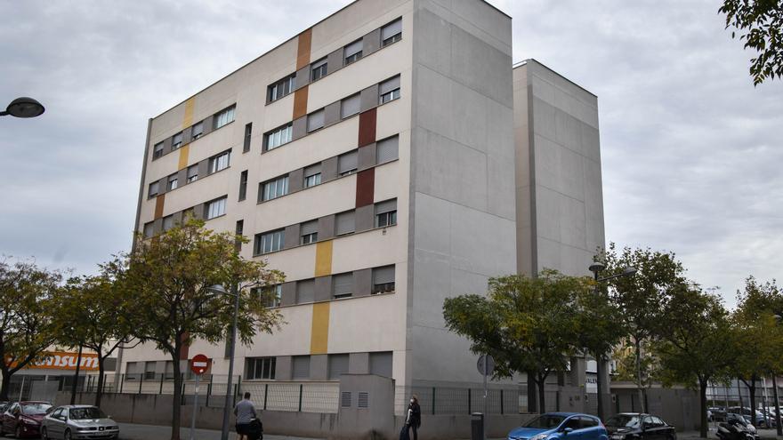 La Generalitat adquiere 500 viviendas de la Sareb para incorporarlas al parque público