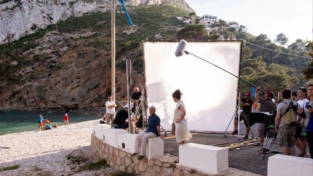 Grabación de 'Vergüenza' de Movistar+ en la cala de la Granadella.