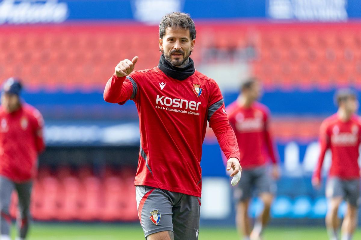 Rubén García en un enrenamiento con el CA Osasuna