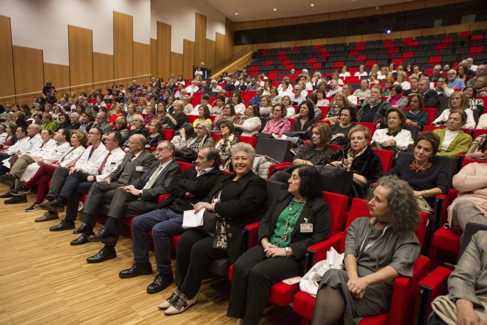 Despedida de los médicos jubilados del HUCA