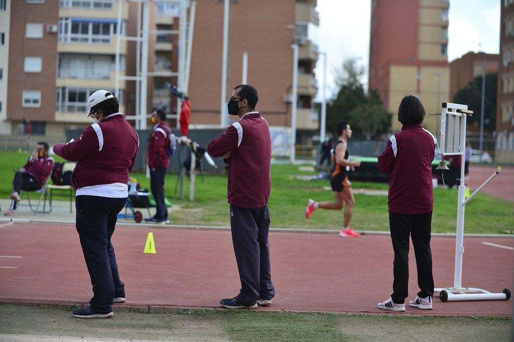 Pruebas de atletismo nacional en la pista de atletismo de Cartagena este domingo