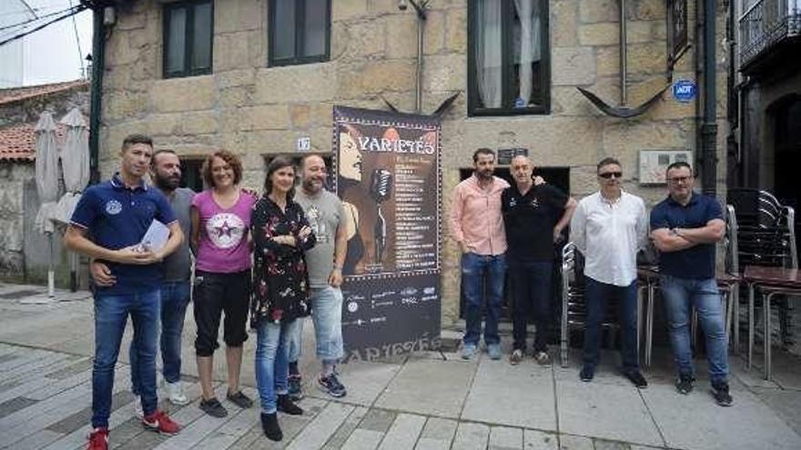 La presentación fue ayer, en la calle Méndez Núñez. // Iñaki Abella