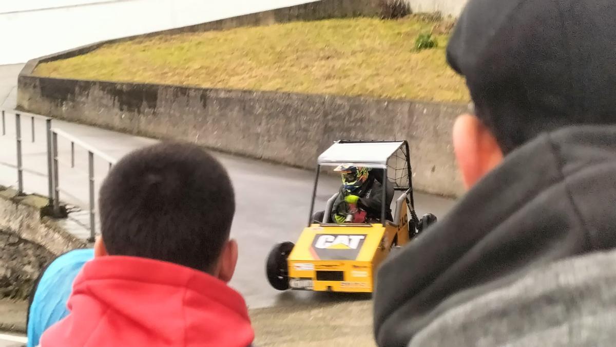En imágenes: encuentro de autos locos en Luarca