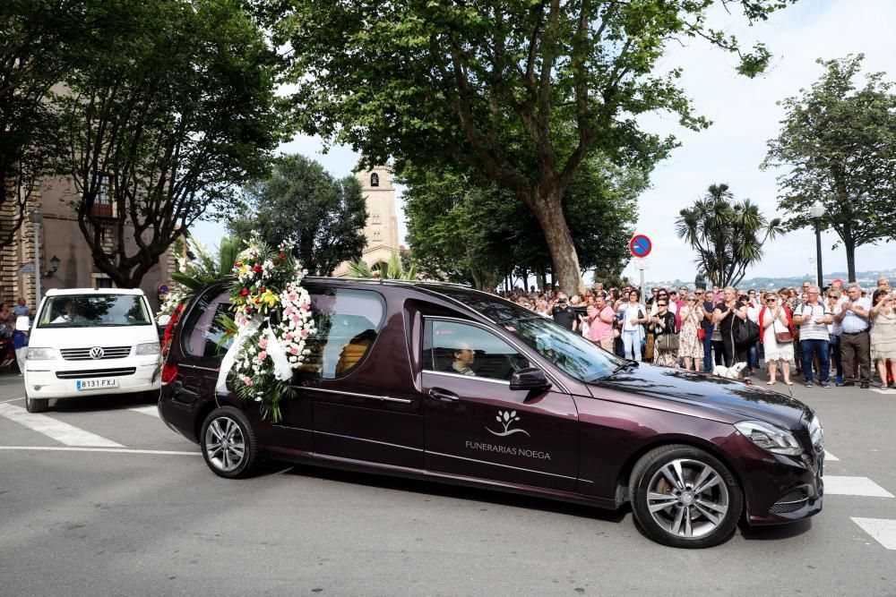 Funeral de Arturo Fernández: Emoción para despedir al chatín de la Puerta de la Villa