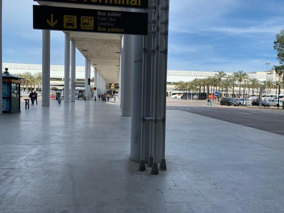 Der Flughafen Palma de Mallorca leert sich