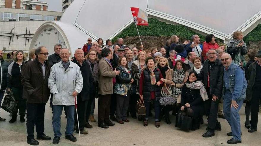 Al finalizar el acto con Sánchez, algunos militantes de Zamora que fueron a Valladolid el 18 de febrero.