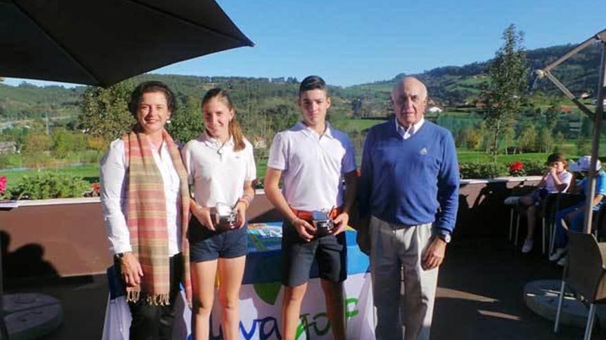 Golf María Sierra y Adrián Gutiérrez, campeones de Asturias de dobles P&amp;P