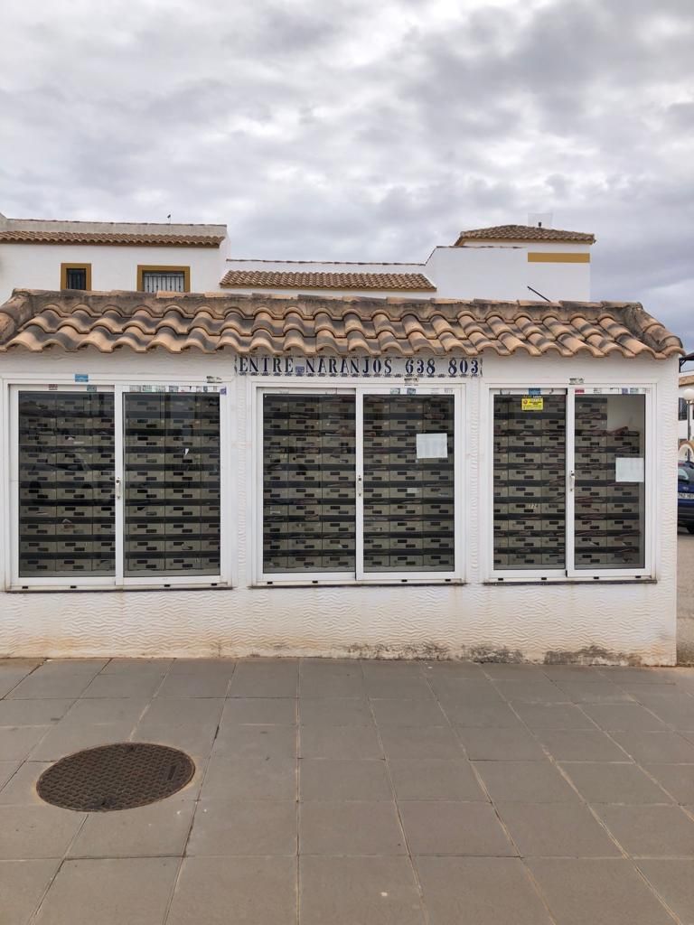 Buzones pluridomiciliarios en Eltrenaranjos.
