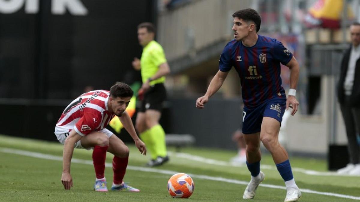 El Sporting de Gijón se llevó los 3 puntos del Pepico Amat en el estreno de Garitano.