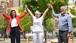 La candidata de Ciudadanos, Anna Grau, con otros dirigentes de su partido, en el acto de campaña de este sábado.