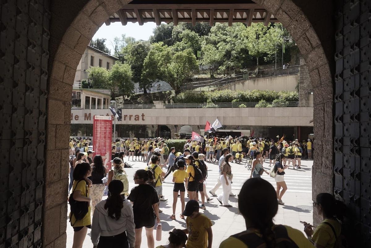 La protesta de professors es trasllada aquest divendres a Monserrat