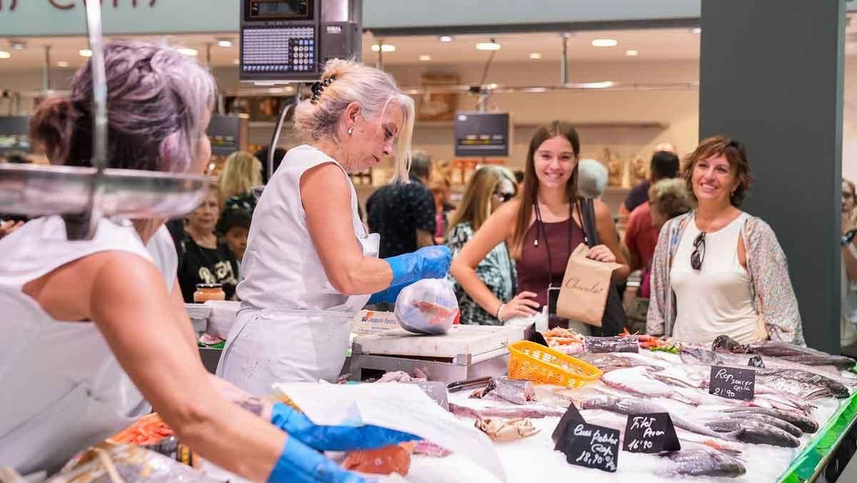 La promoción del comercio local, uno de los ejes del plan Barcelona Impulsa.