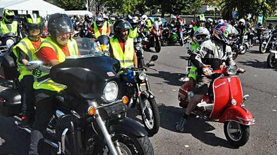 Motos en homenaje a Pequecho