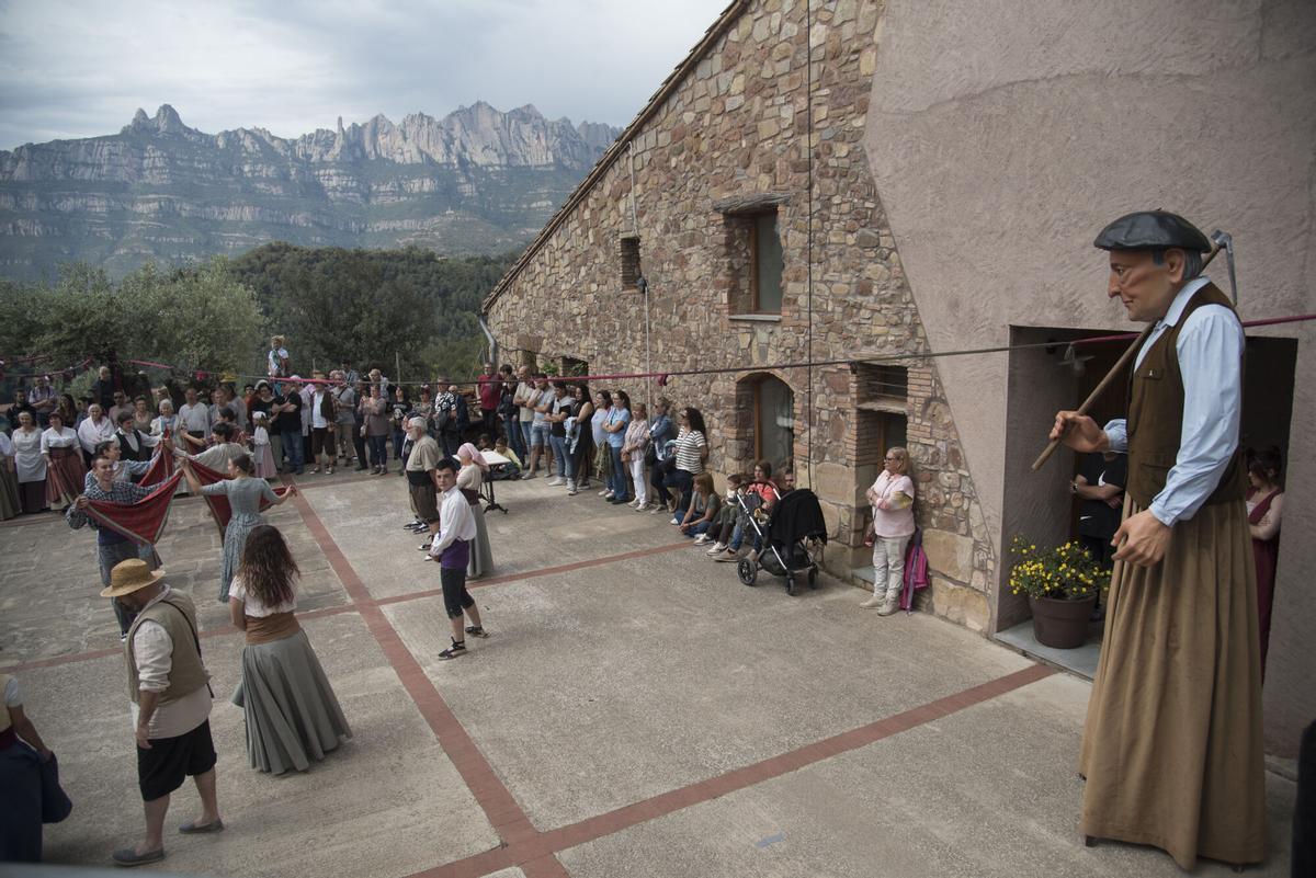 Castellbell recorda el seu passat de resistència