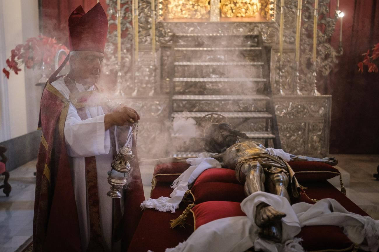 Descendimiento del Cristo de La Laguna