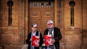 La presidenta del Museu de les Matemàtiques de Catalunya, Pura Fornals, junto al alcalde de Cornellà, Antonio Balmón.