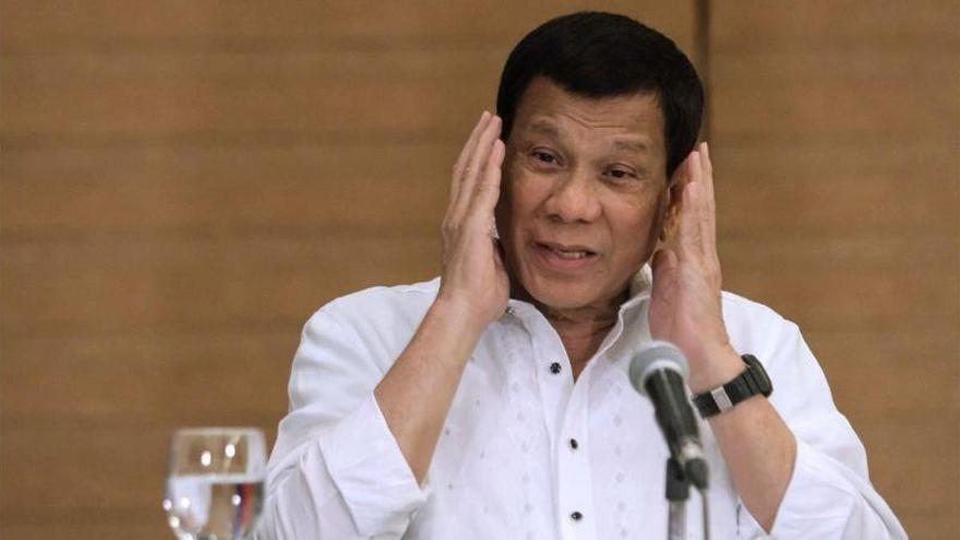 Duterte, a las terroristas: &quot;Te dispararemos en la vagina&quot;