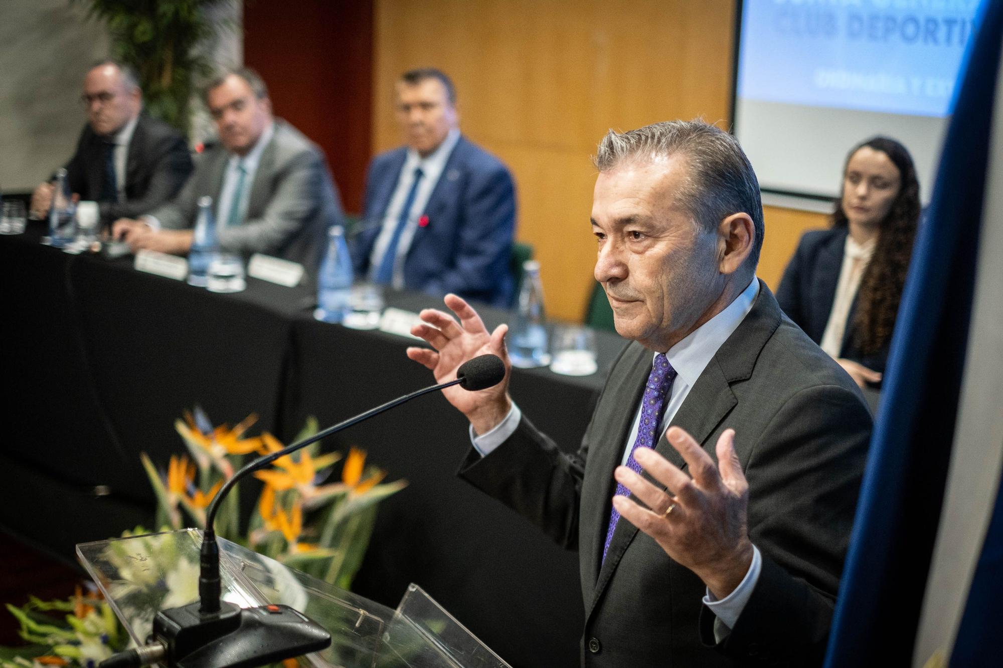 Paulino Rivero, nuevo presidente del CD Tenerife