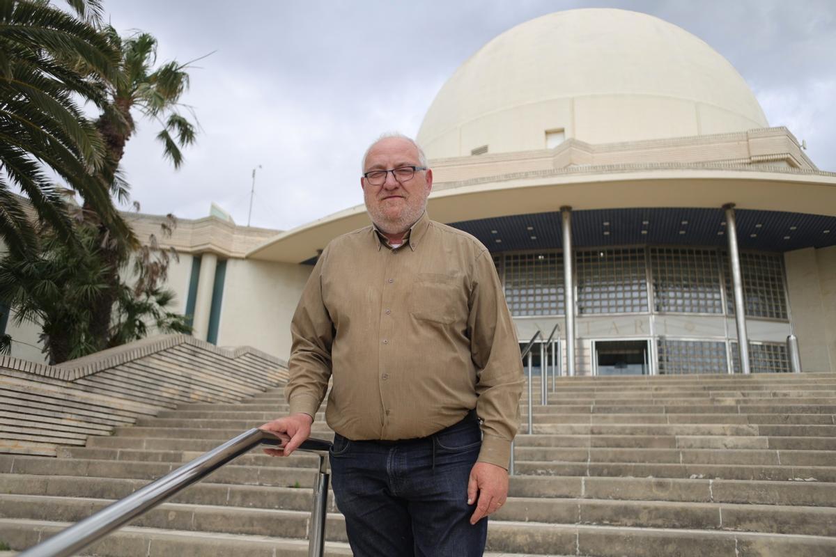 Jordi Artés, el director del planetario castellonense, espera con ganas el eclipse del 12 de agosto.