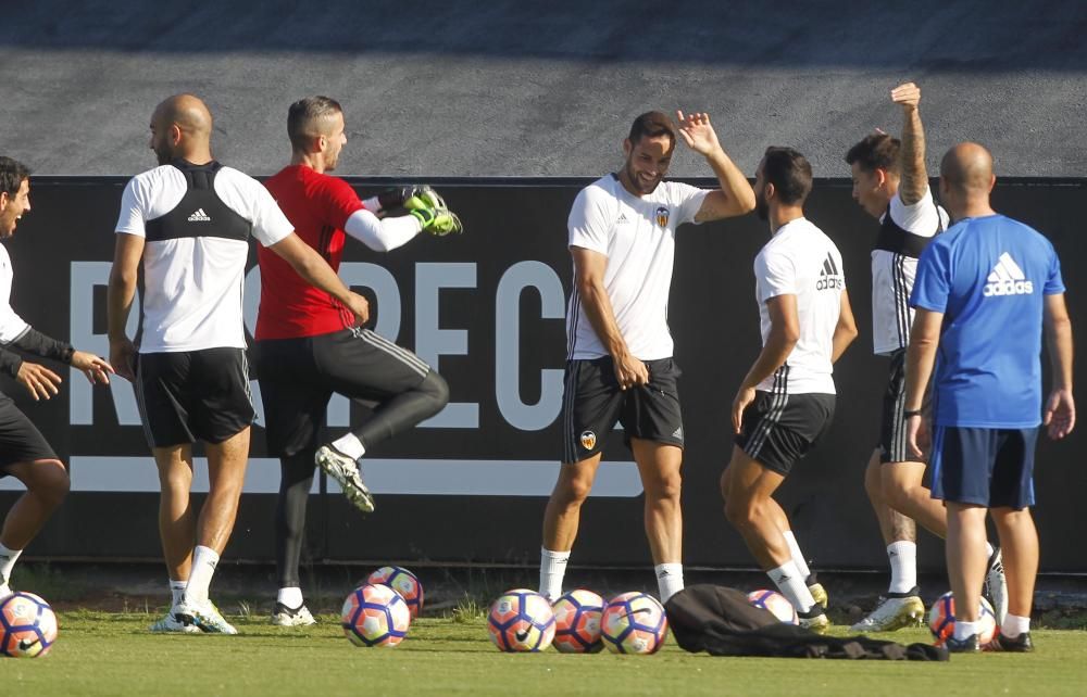 Las mejores fotos del entrenamiento del Valencia CF