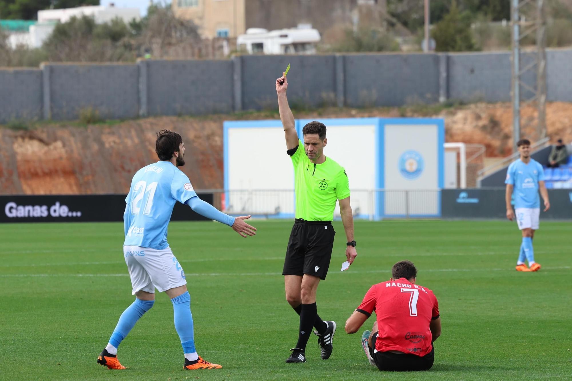 Mira aquí las imágenes del partido de la UD Ibiza contra el Sanluqueño