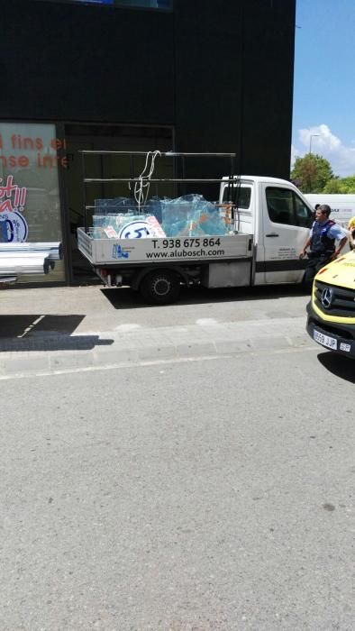 Ferit un operari en un accident laboral a Blanes.