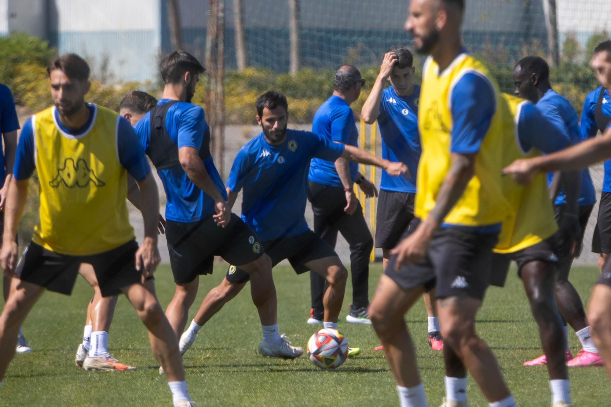 Último entrenamiento del Hércules antes de su decisivo partido por el ascenso