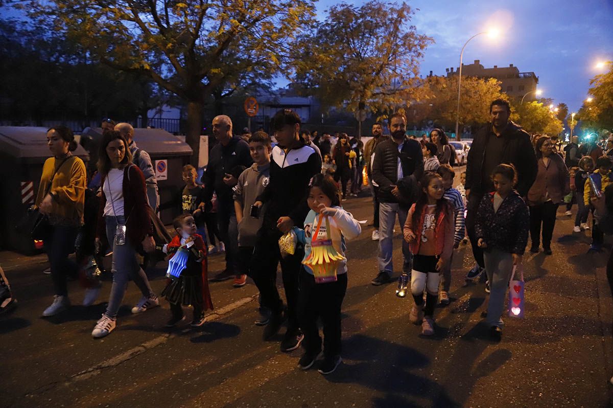 El CEIP Al Ándalus celebra su Sankt Martin por las calles de Vista Alegre