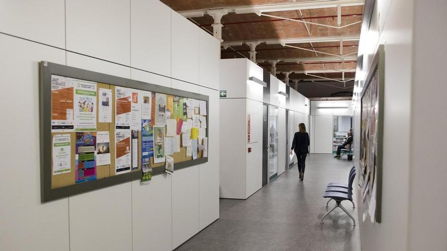 Estudiar a la UNED Girona el curs 2026-2027: graus, màsters i noves opcions formatives