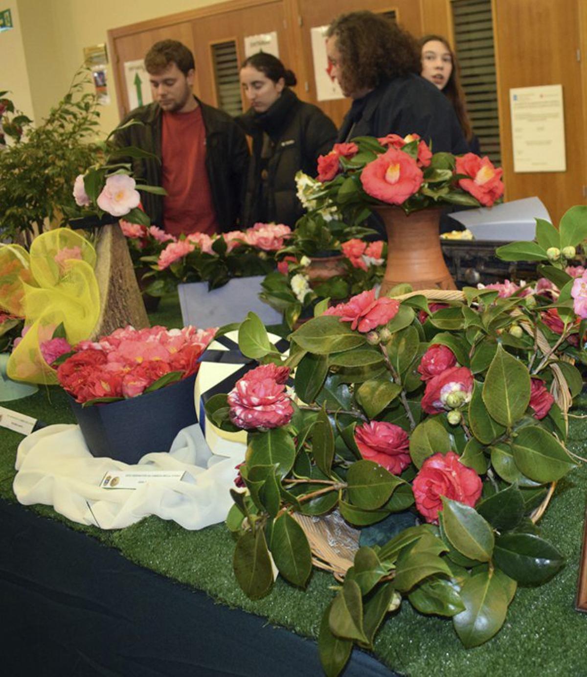 Asistentes a la exposición. |  FdV