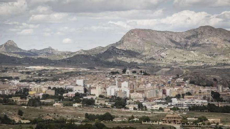 Los ecologistas de Monóvar se oponen al nuevo vertedero de residuos industriales