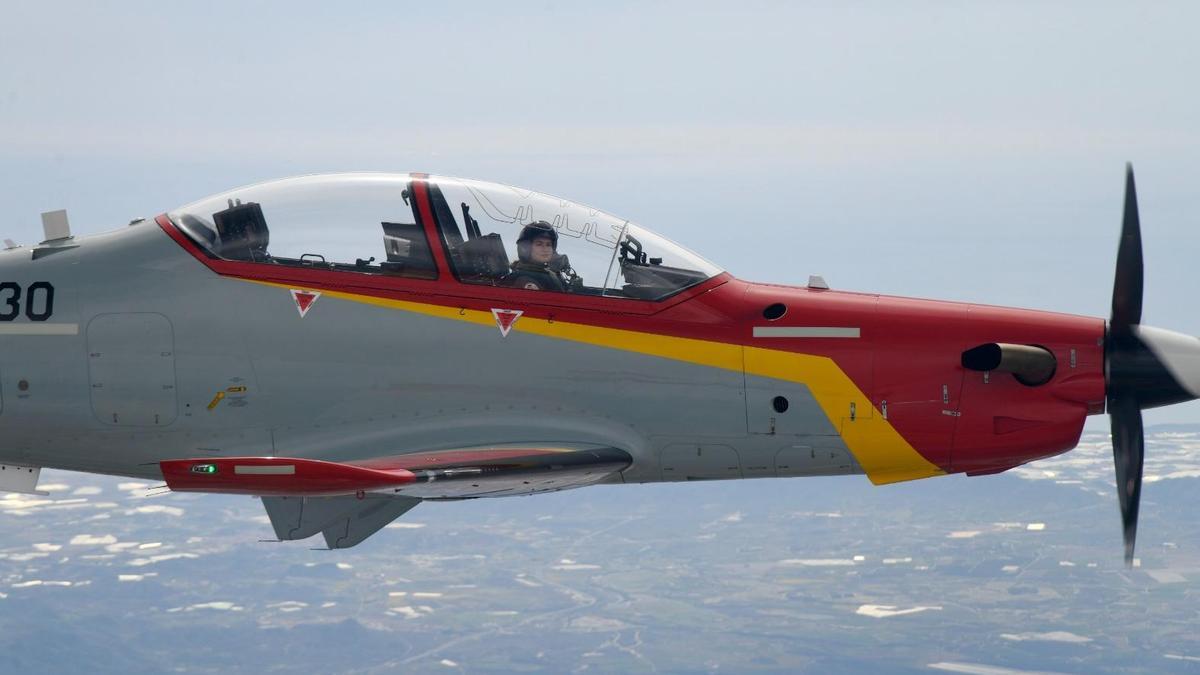 La princesa Leonor realiza su segundo vuelo en solitario en San Javier