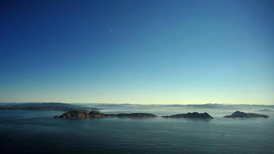 Vista aérea de Illas Cíes // IÑAKI ABELLA