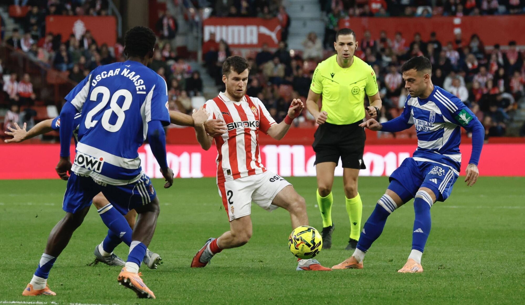 EN IMÁGENES: Gran victoria del Sporting contra el Granada en El Molinón