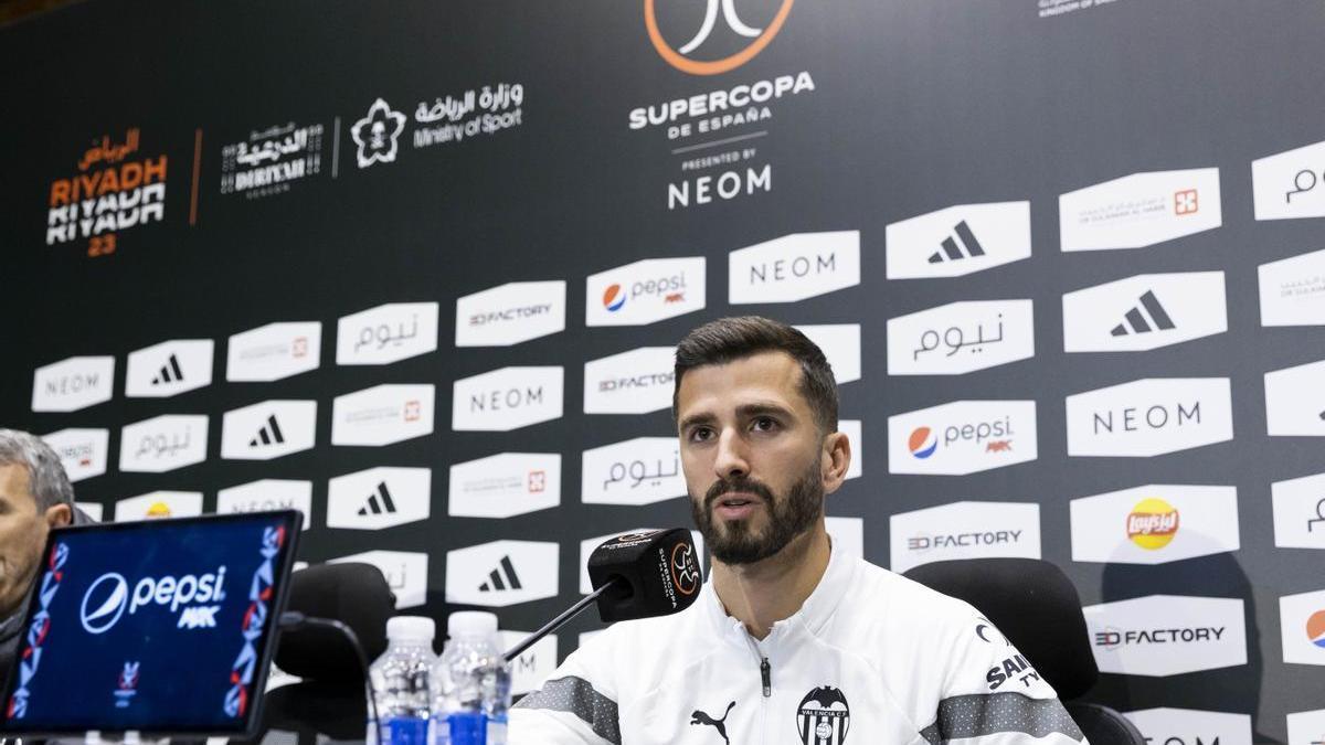 Gayà, en la previa de la semifinal de la Supercopa de España