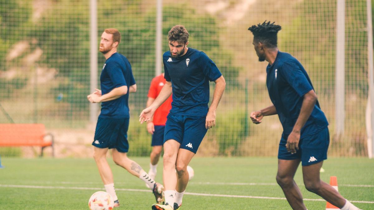 El Alcoyano busca salir de su mala racha en Murcia